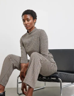 Gerry Weber 3/4 Arm Jacquard Shirt Mit Stehkragen -Feine Mode 34 arm jacquard shirt mit stehkragen 102