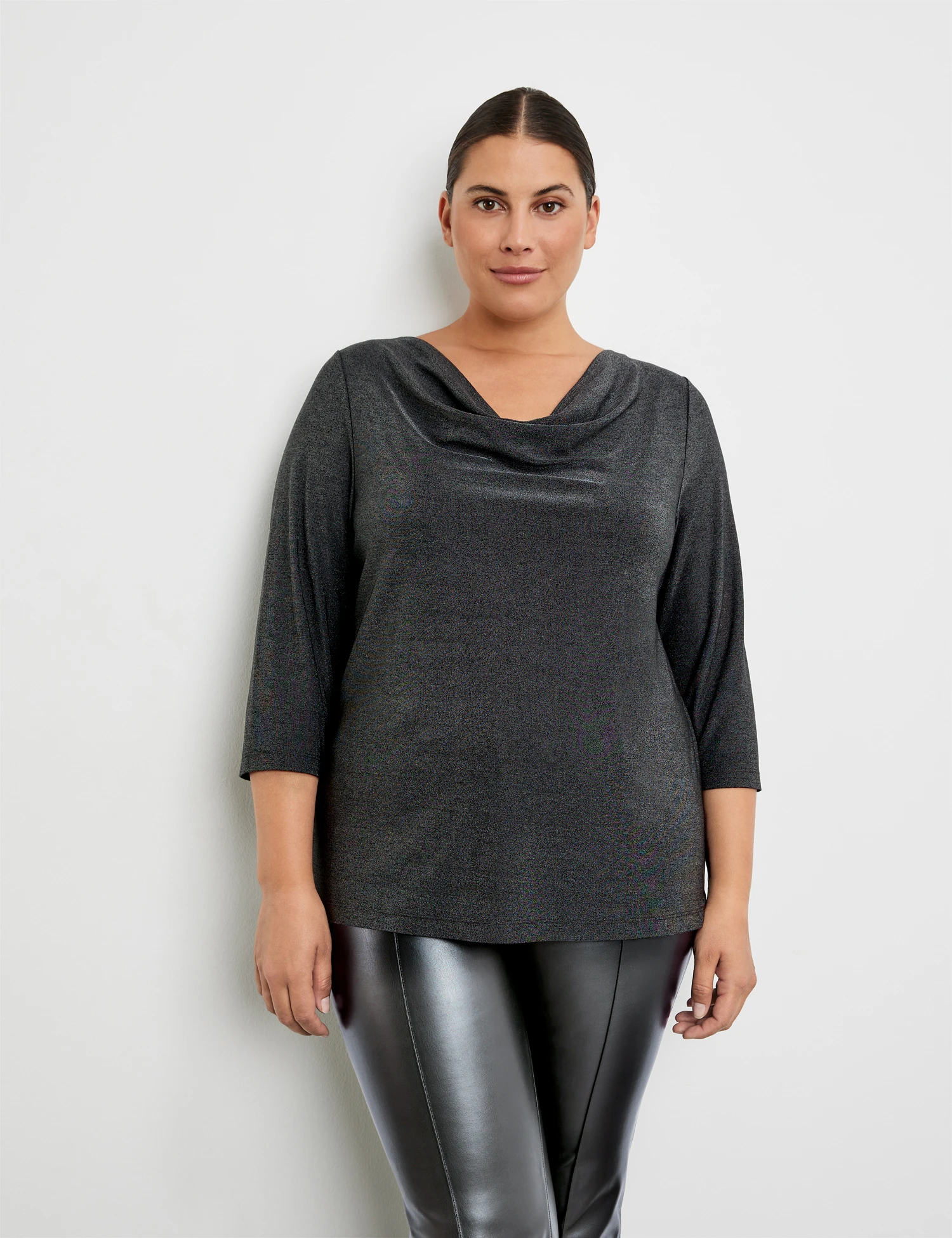 3/4 Arm Shirt Mit Glanzeffekt 3 3/4 Arm Shirt Mit Glanzeffekt