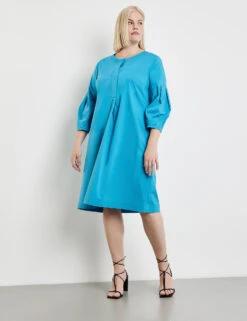 Ausgestelltes Kleid Mit 3/4 Arm