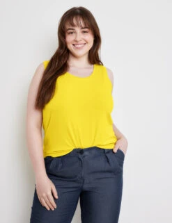 Basic-Top Mit Seitenschlitzen