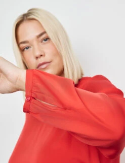 Blusenshirt Aus Matt Schimmerndem Satin -Feine Mode blusenshirt aus matt schimmerndem satin 100