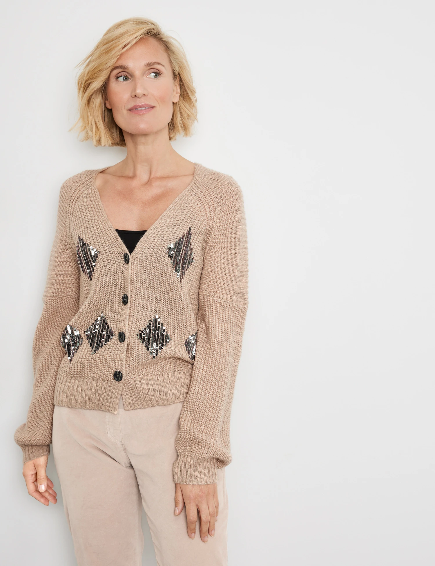 Gerry Weber Cardigan Mit Pailletten-Dekor 3 Gerry Weber Cardigan Mit Pailletten-Dekor