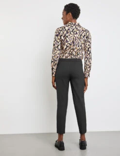 Gerry Weber Chino Citystyle Mit Rückseitigem Dehnbund -Feine Mode chino citystyle mit rueckseitigem dehnbund 104