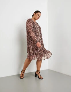 Crêpe-Kleid Mit Leo-Print 13 Crêpe-Kleid Mit Leo-Print -Feine Mode crpe kleid mit leo print 102