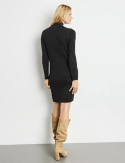 Gerry Weber Elegantes Strickkleid Aus Rippstrick -Feine Mode elegantes strickkleid aus rippstrick 104