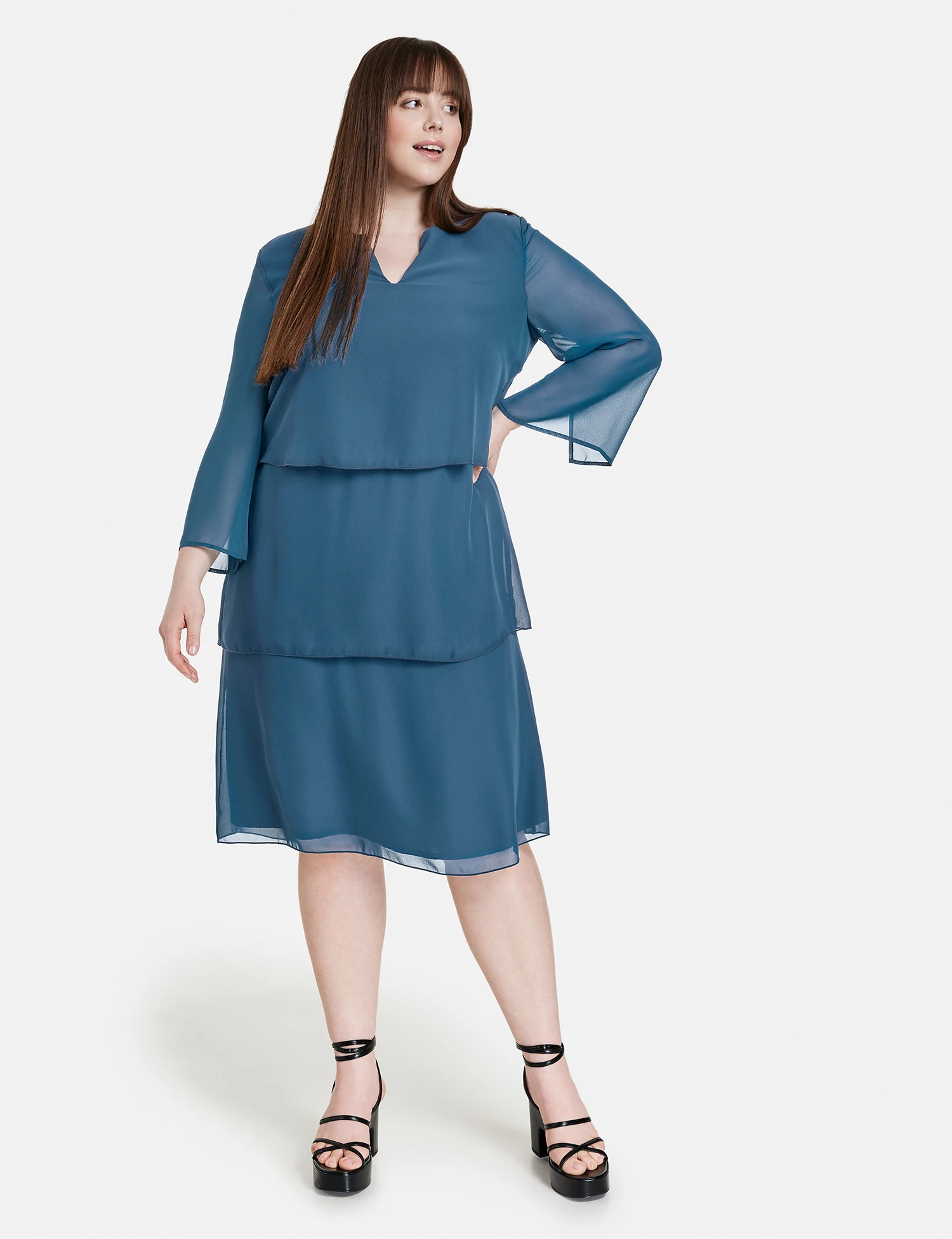 Elegantes Stufenkleid Aus Chiffon 9 Elegantes Stufenkleid Aus Chiffon - Image 7