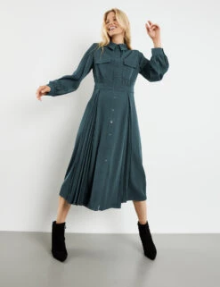 Gerry Weber Fließendes Kleid Mit Dekoartiven Falten -Feine Mode fliessendes kleid mit dekoartiven falten 102