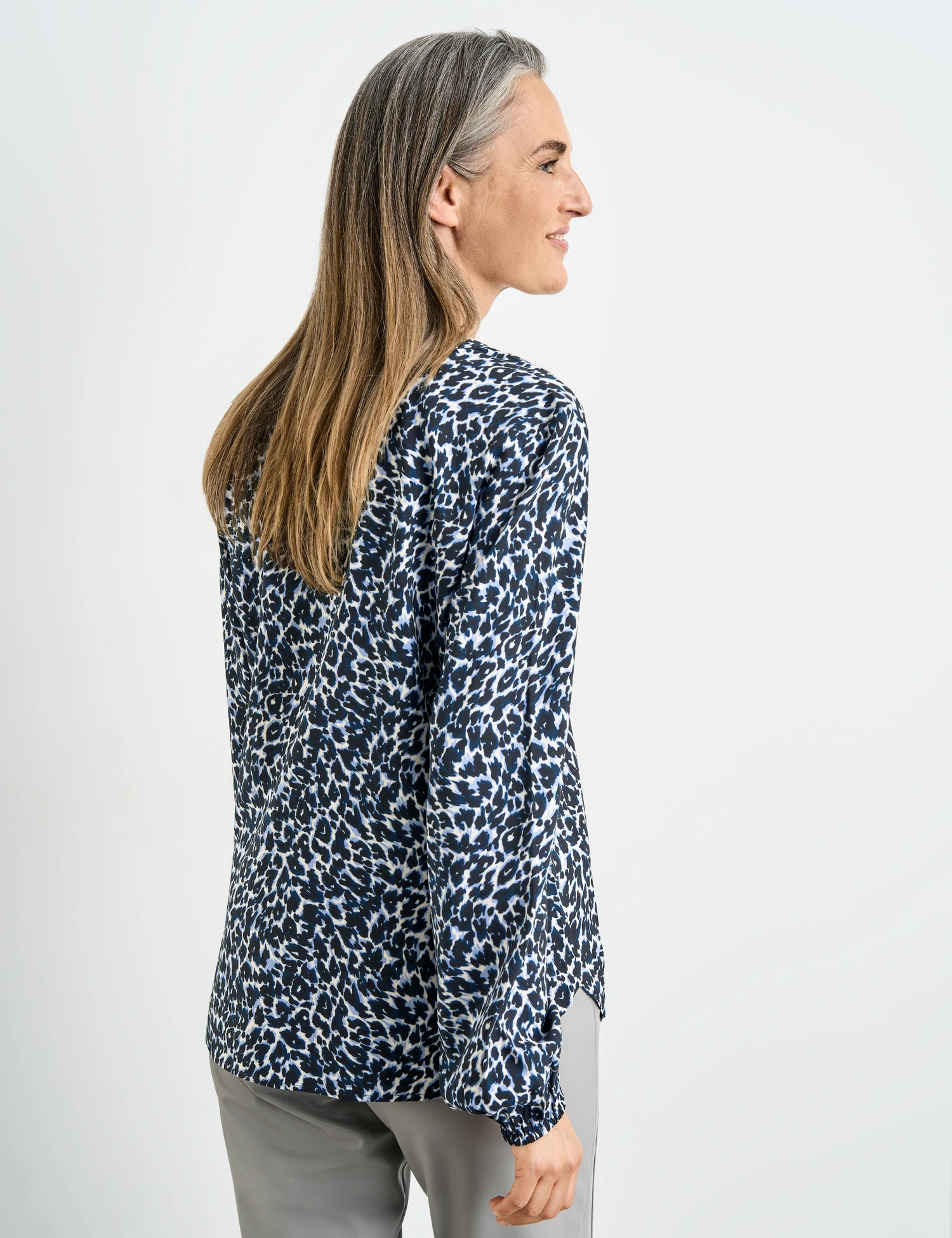 Gerry Weber Gemusterte Bluse Mit Falte Am Vorderteil 8 Gerry Weber Gemusterte Bluse Mit Falte Am Vorderteil - Image 6