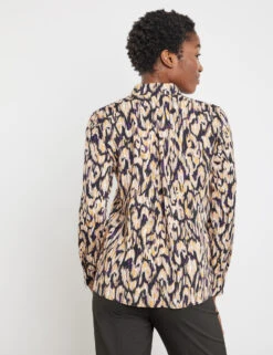 Gerry Weber Gemusterte Hemdbluse Mit Seitenschlitzen 14 Gerry Weber Gemusterte Hemdbluse Mit Seitenschlitzen -Feine Mode gemusterte hemdbluse mit seitenschlitzen 104