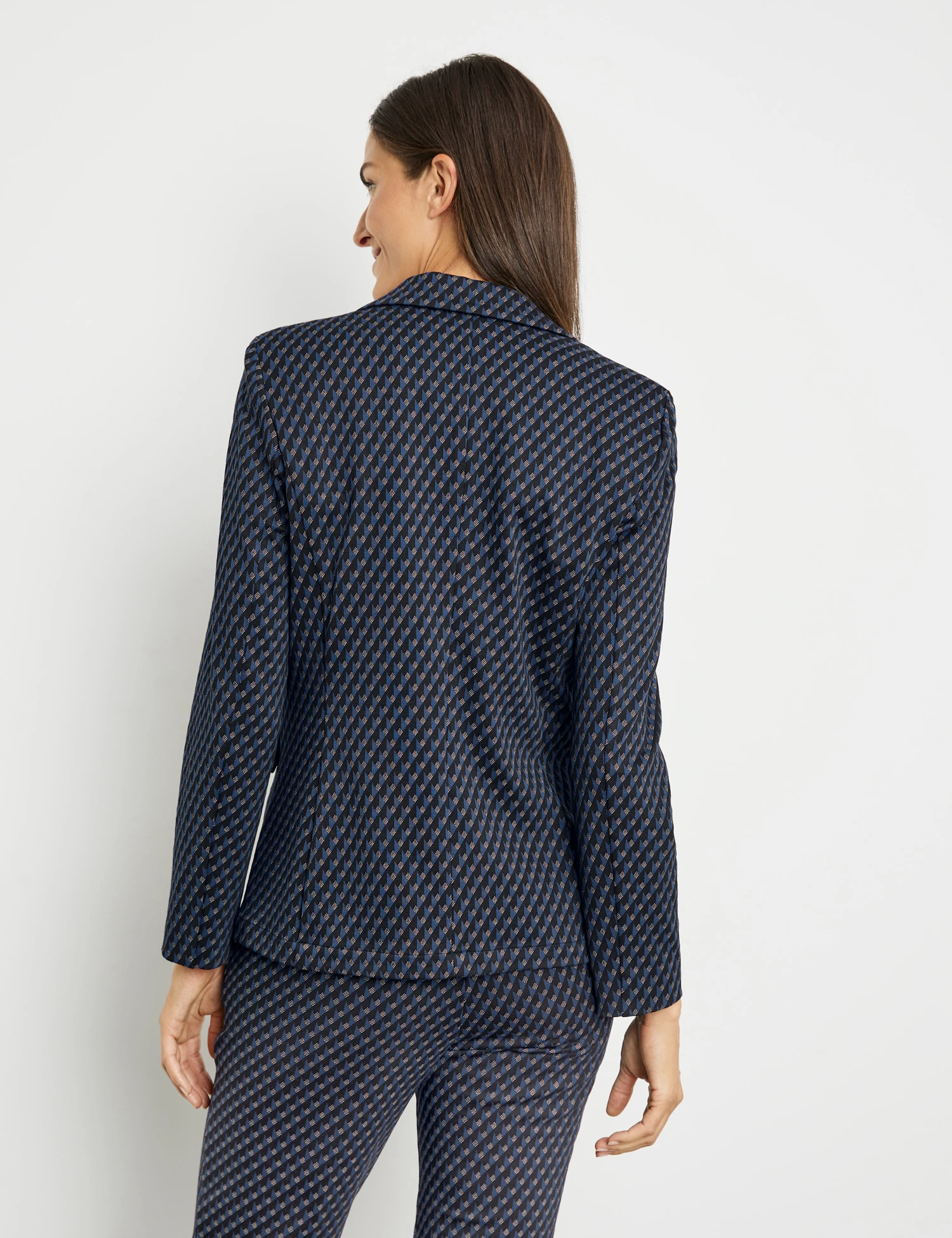 Gerry Weber Gemusterter Blazer Mit Pattentaschen 8 Gerry Weber Gemusterter Blazer Mit Pattentaschen - Image 6