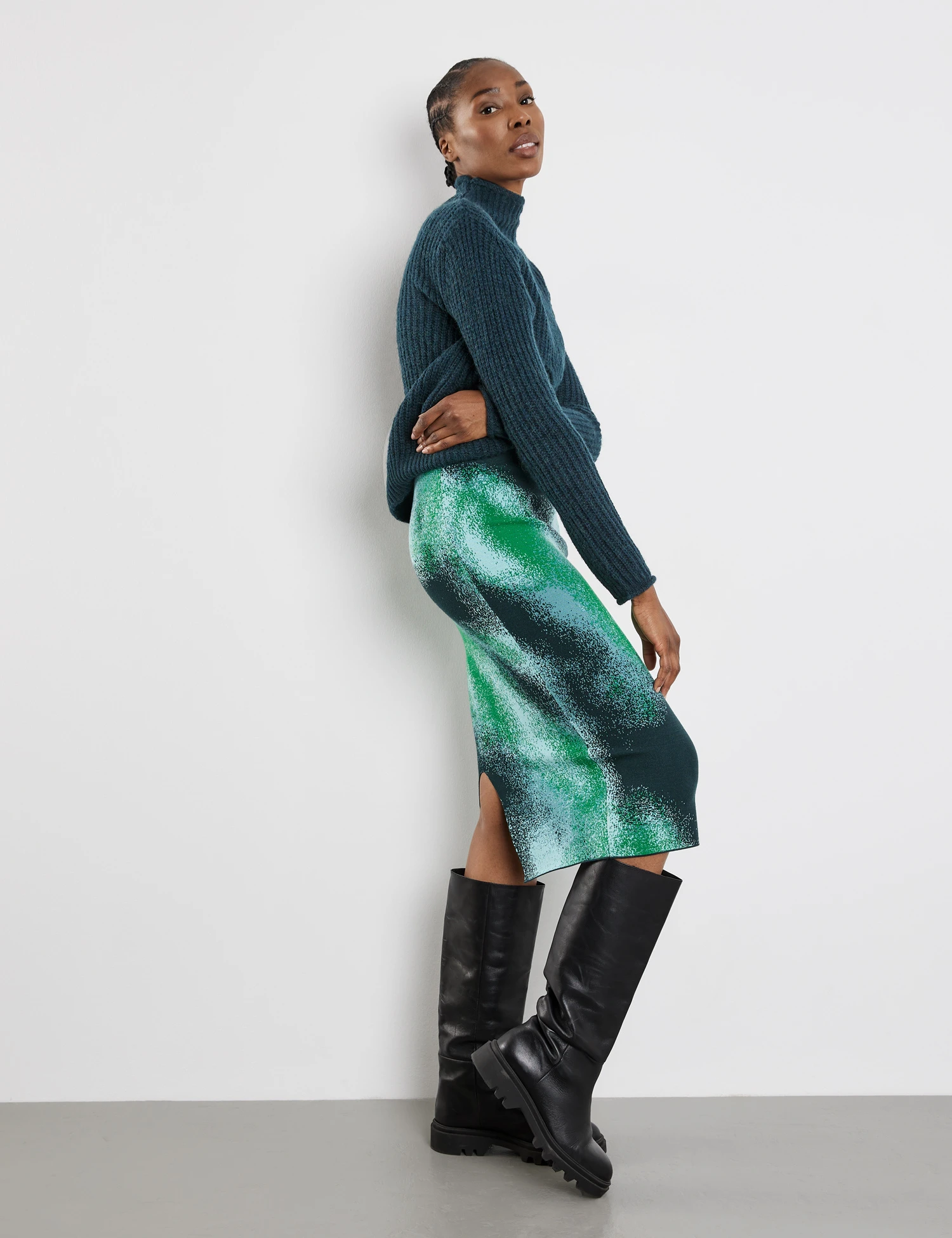 Gerry Weber Gemusterter Bleistiftrock Aus Feinstrick 7 Gerry Weber Gemusterter Bleistiftrock Aus Feinstrick - Image 5