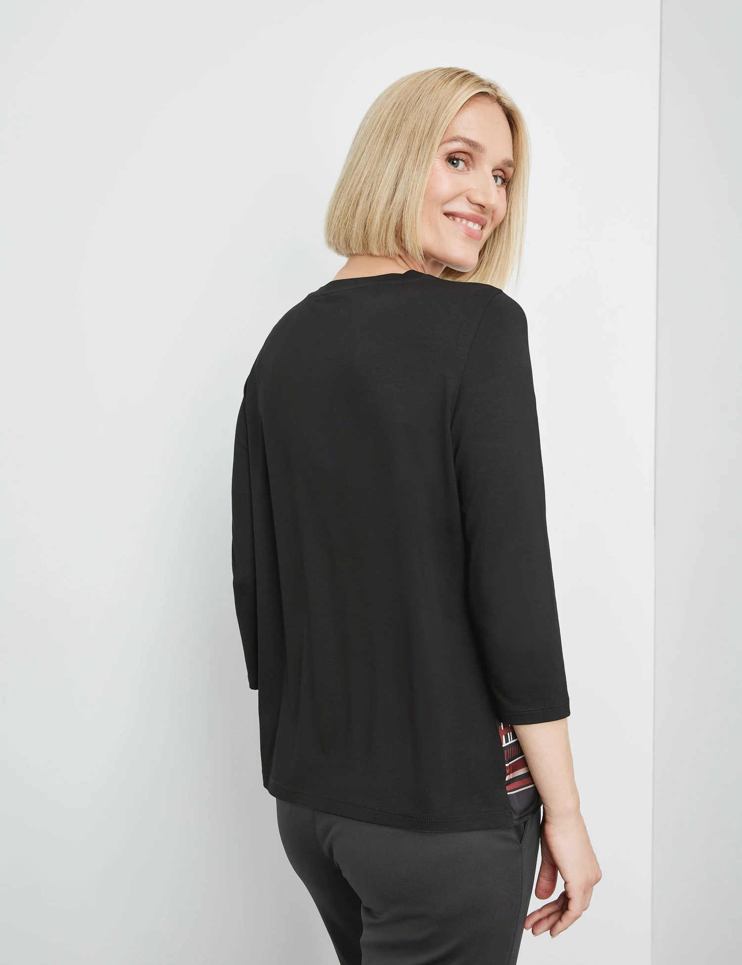 Gerry Weber Gemustertes 3/4 Arm Shirt Mit Material-Patch 8 Gerry Weber Gemustertes 3/4 Arm Shirt Mit Material-Patch - Image 6