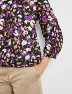 Gerry Weber Gemustertes Blusenshirt Mit Elastischem Saum -Feine Mode gemustertes blusenshirt mit elastischem saum 100