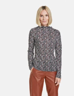 Gerry Weber Gemustertes Langarmshirt Mit Ausbrenner-Optik -Feine Mode gemustertes langarmshirt mit ausbrenner optik 01