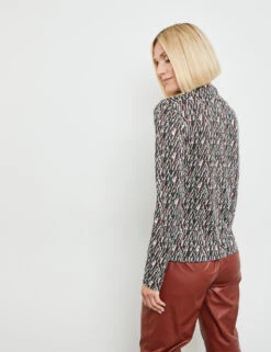 Gerry Weber Gemustertes Langarmshirt Mit Ausbrenner-Optik -Feine Mode gemustertes langarmshirt mit ausbrenner optik 104