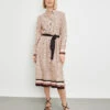 Gerry Weber Gepunktetes Midikleid Mit Taillenband -Feine Mode gepunktetes midikleid mit taillenband 110