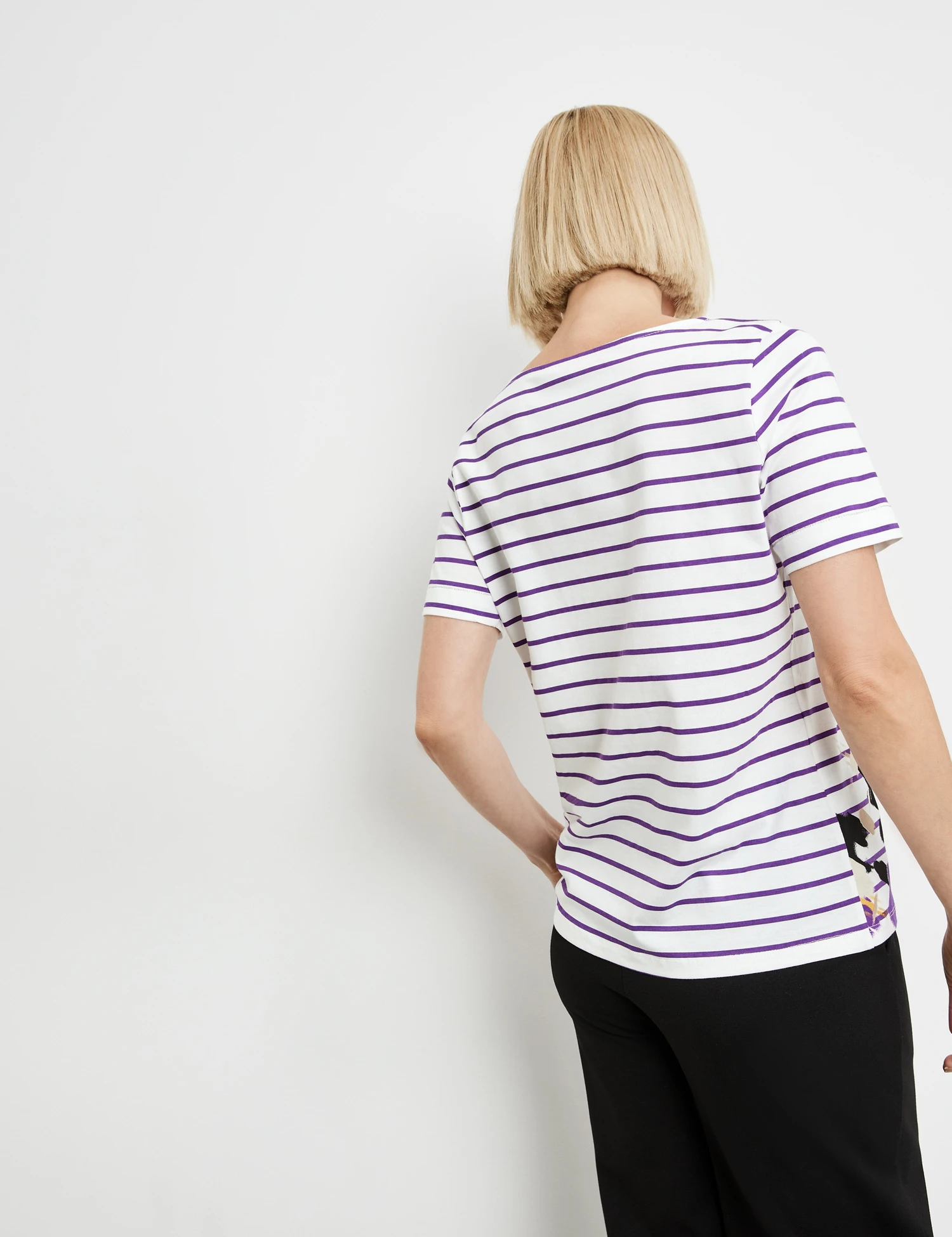 Gerry Weber Geringeltes Halbarmshirt Mit Steinchendekor 8 Gerry Weber Geringeltes Halbarmshirt Mit Steinchendekor - Image 6