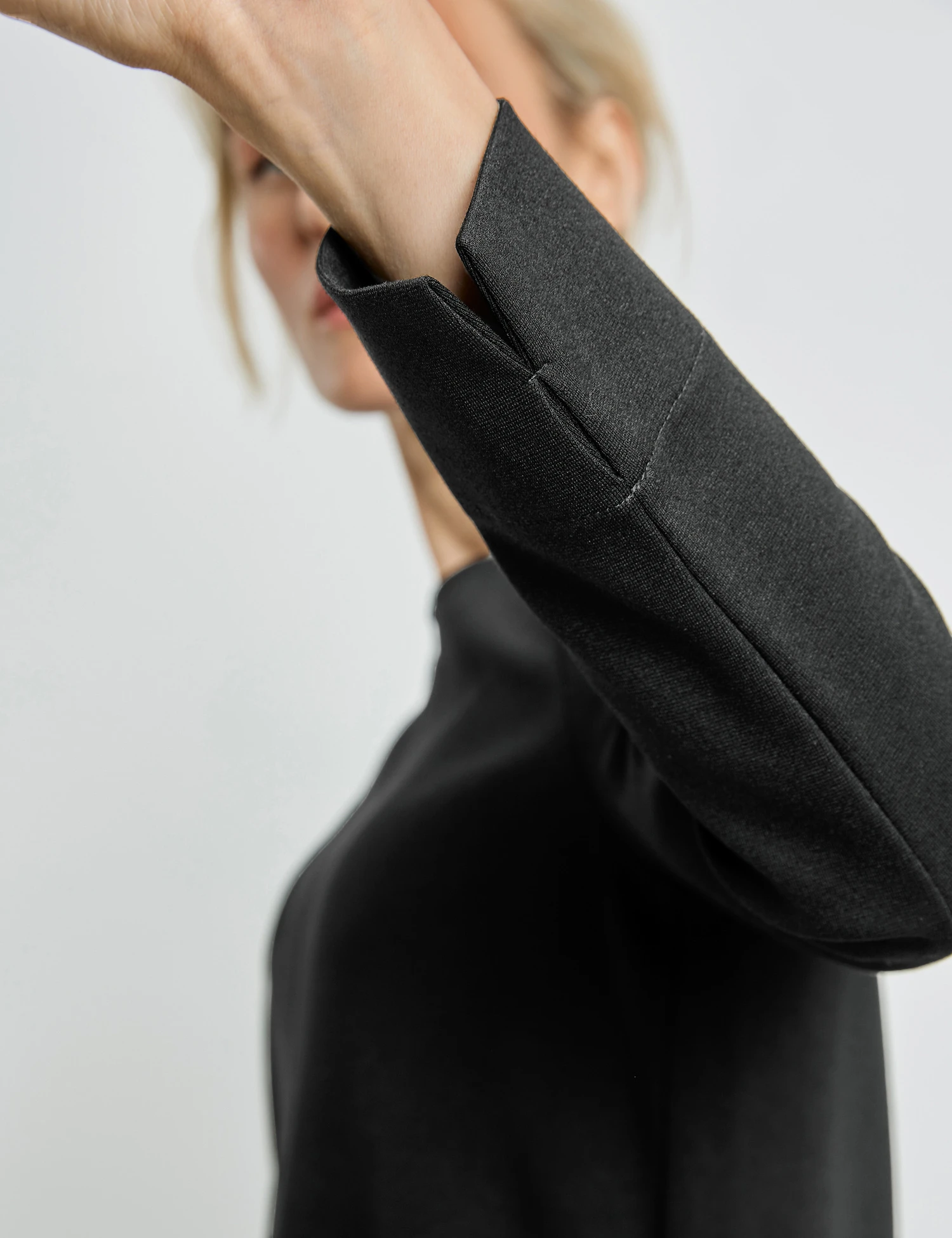 Gerry Weber Langarmshirt Mit Teilungsnähten 6 Gerry Weber Langarmshirt Mit Teilungsnähten - Image 4