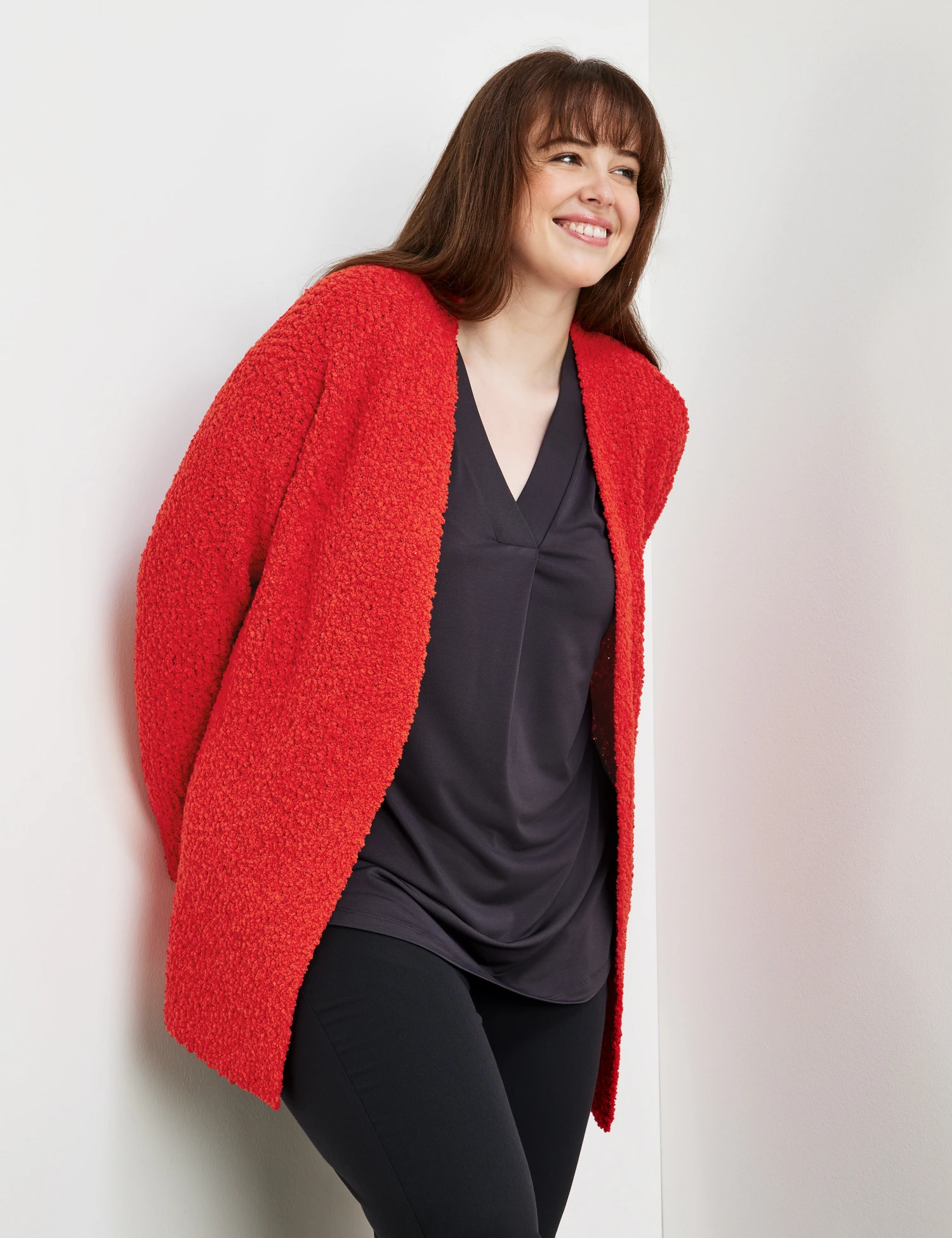 Langer Cardigan Aus Kuscheligem Strick 3 Langer Cardigan Aus Kuscheligem Strick