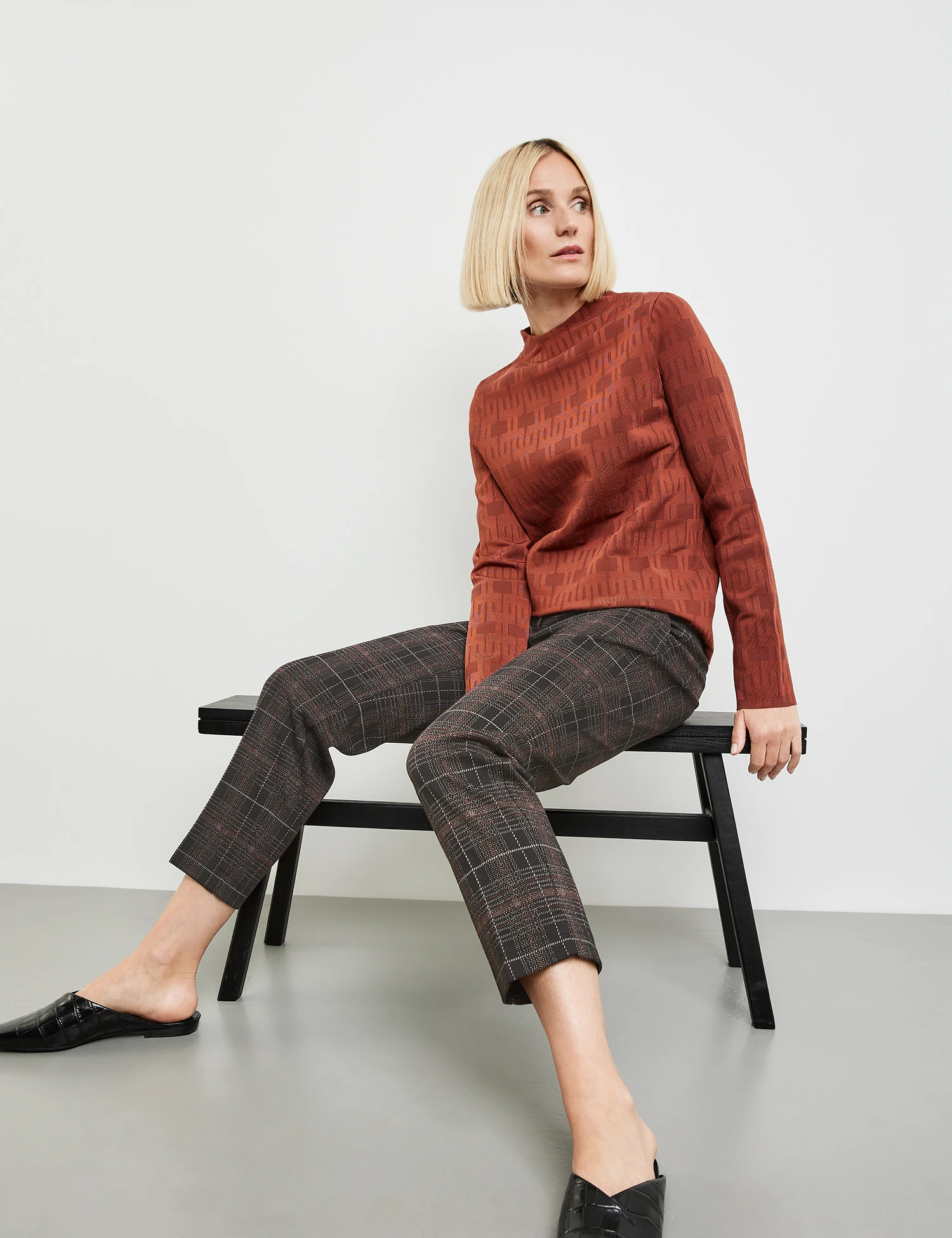 Gerry Weber Pullover Mit Kurzem Stehkragen Und Jacquard-Muster 7 Gerry Weber Pullover Mit Kurzem Stehkragen Und Jacquard-Muster - Image 5