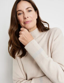 Gerry Weber Softer Pullover Mit Turtleneck Und Verlängertem Rückenteil -Feine Mode softer pullover mit turtleneck und verlaengertem rueckenteil 100