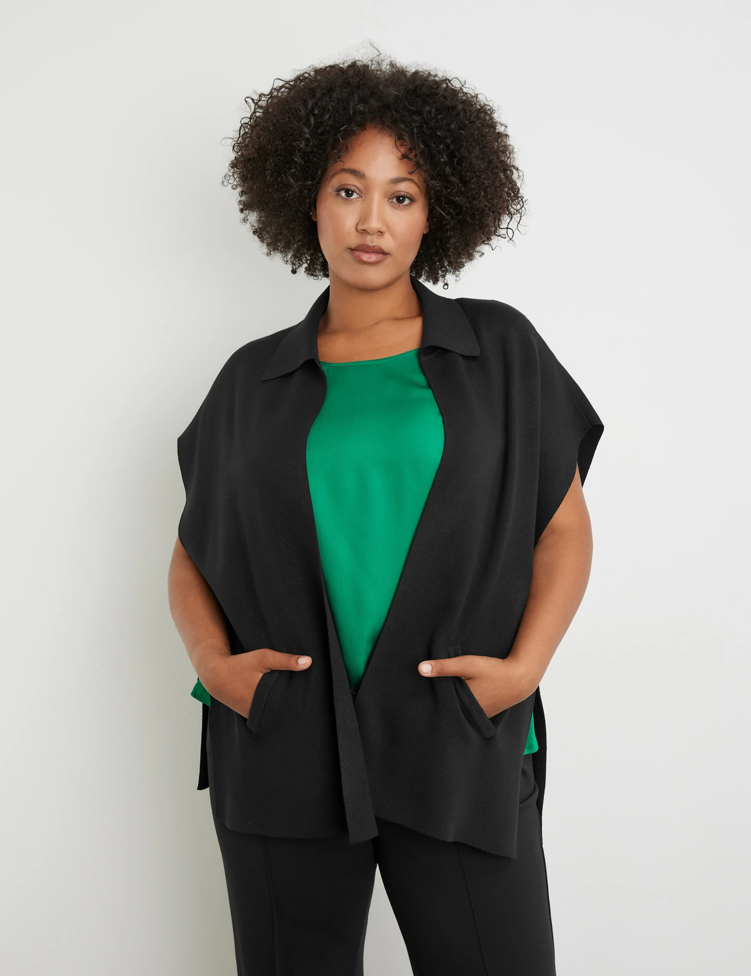 Strick-Poncho 3 Strick-Poncho