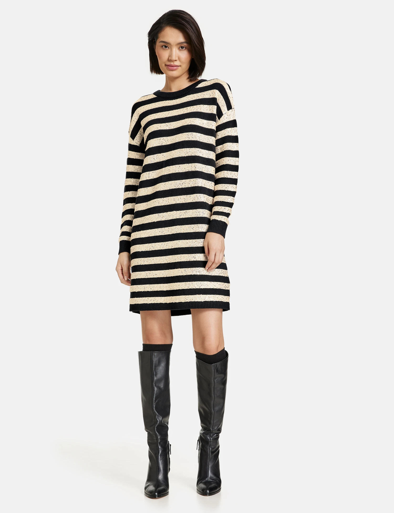 Taifun Strickkleid Mit Pailletten 9 Taifun Strickkleid Mit Pailletten - Image 7